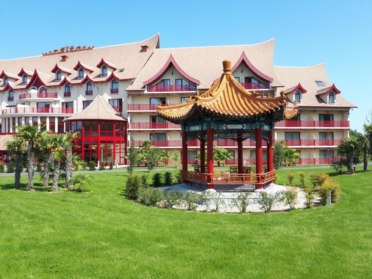 Les Pagodes De Beauval Hotel Saint-Aignan  Bagian luar foto